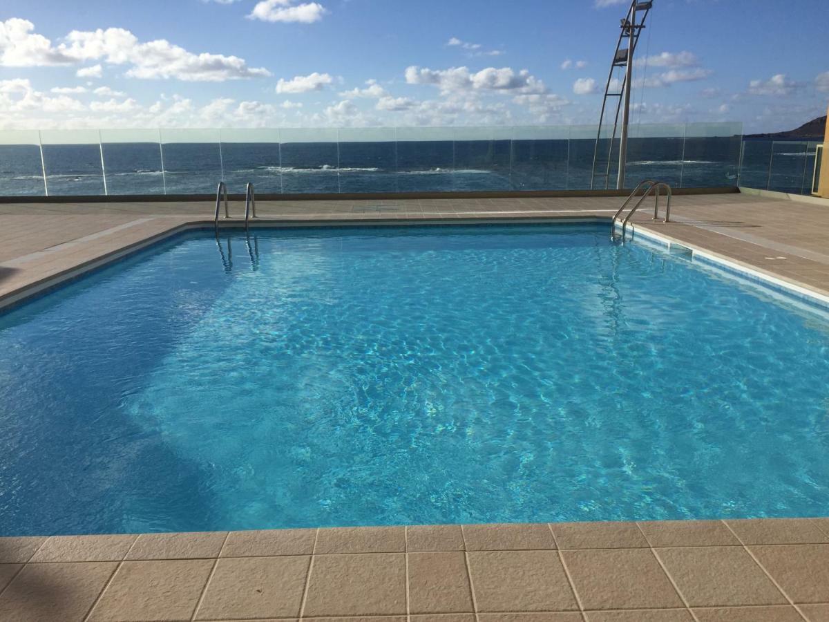 Piso Con Piscina Y Garaje En La Playa De Las Canteras Las Palmas Exterior photo